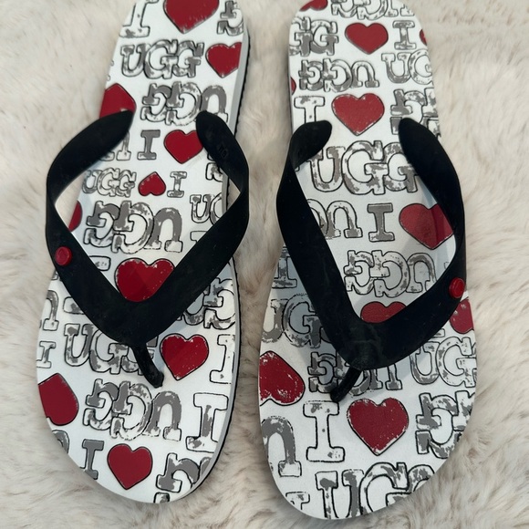 UGG Black and Red Heart Flip Flops - Picture 1 of 3